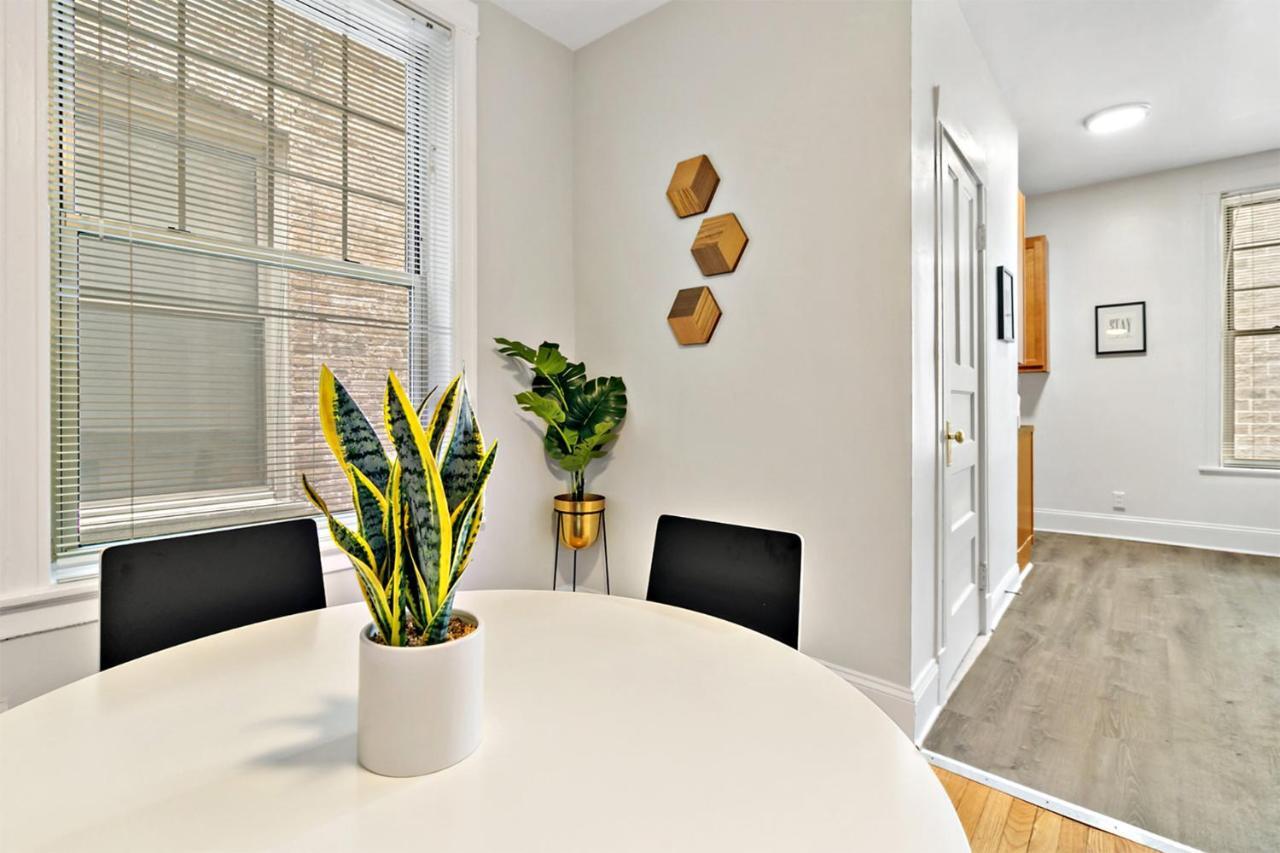 Cool 2Br Apartment Close To Fun City - Grace 2 Chicago Exteriör bild